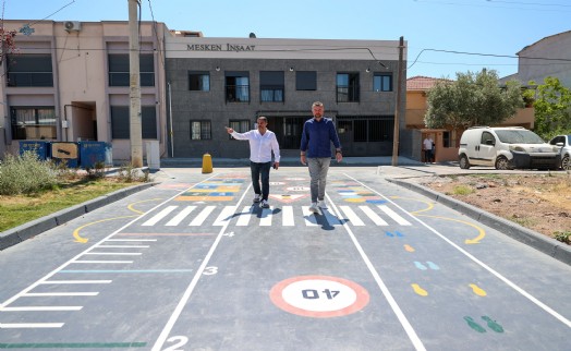 Buca Belediyesi mahallelere dokunmaya devam ediyor