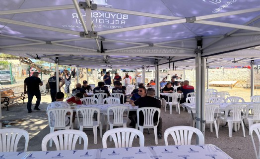 Büyükşehir yangının yaralarını sarmak için tüm gücüyle sahada