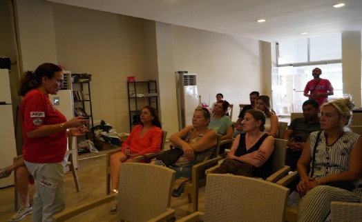 Çeşme Belediyesi ve AKUT'tan temel afet bilinci eğitimi