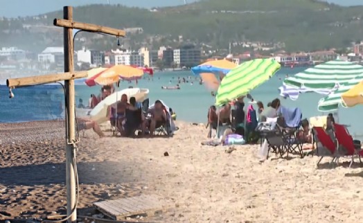 Çeşme'de su krizi derinleşiyor: Tatilciler geri döndü, otellerde su kalmadı!