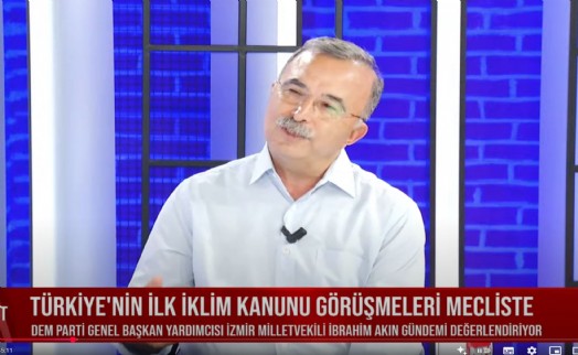 DEM Partili Akın'dan İzBB Yönetimine Sert Eleştiri: Belediyede otoriter rejim kuruluyor!