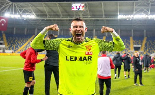 Göztepe kaleci Mateusz Lis'le yola devam ediyor