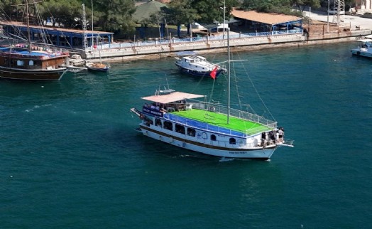 Güllük-Kıyıkışlacık deniz yolu seferleri başladı!
