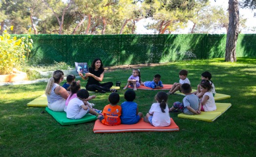 Güzelbahçe Belediyesi'nden çocuklara yaz kampı hediyesi