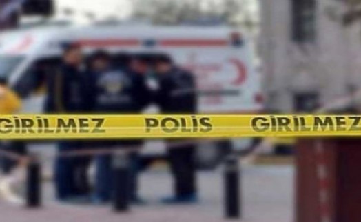 İzmir'de kadın cinayeti: Geçen ay boşandığı erkek tarafından bıçakla öldürüldü