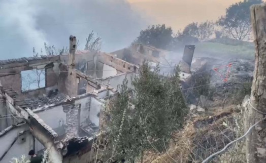 İzmir'deki yangından acı haber: Yaşlı adam evinden çıkamamış