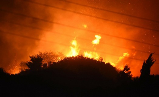 İzmir'de orman yangınında 3'ncü günde