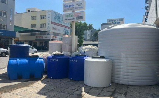 İzmirliler, umudu su deposunda arıyor: Satışlar yüzde 100'ün üzerinde!