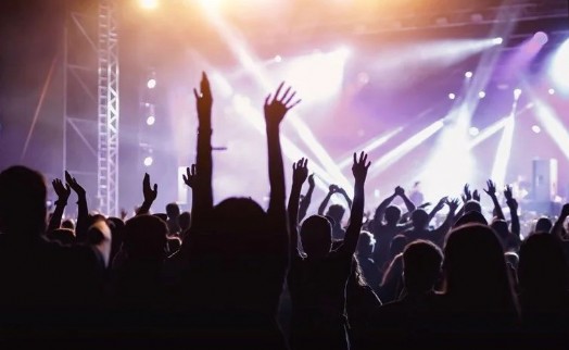 Konak Yaz Konserleri başlıyor