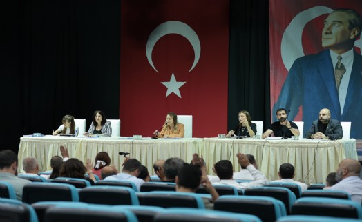 Konak'ta gündem işgal yönetmeliği