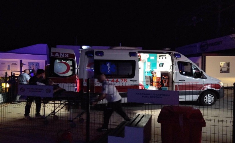 Kruvaziyerde rahatsızlanan turist, deniz ambulansıyla hastaneye ulaştırıldı