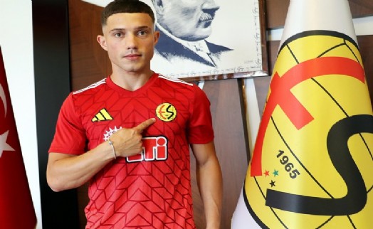 Menemen FK'da Bora'dan sonra İsmail de Eskişehir'e gitti