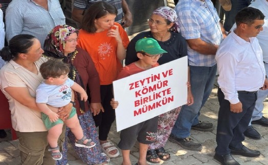 Milaslılardan 'Zeytin de bizim kömür de bizim' pankartı