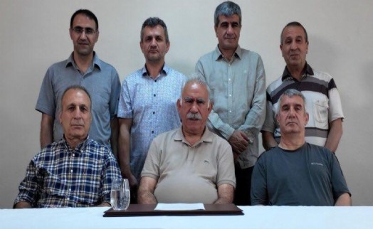 Öcalan videolu mesaj ile çağrı yaptı! İlk görüntü geldi