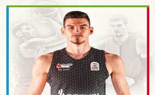 Petkimspor'da Blumbergs tamam