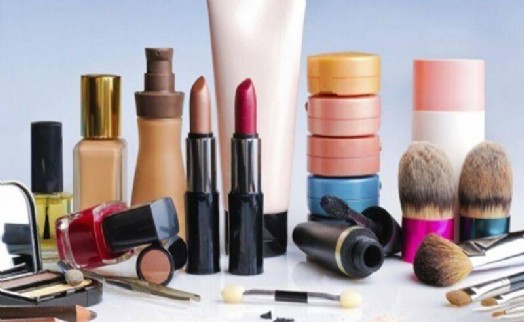 Sağlık Bakanlığı açıkladı: 419 kozmetik ürünü uygunsuz bulundu, 61 bin sahte ürün imha edildi