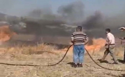 Tarım arazisinde çıkan yangın, erken müdahaleyle söndürüldü