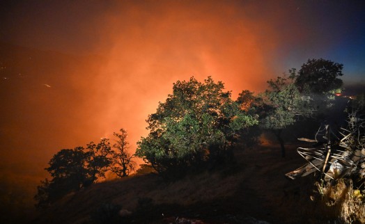 Uşak'ta çıkan yangınlar kontrol altında