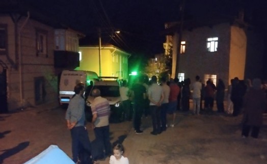 Yasak aşkını katledip kendini astı!