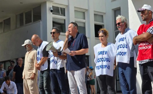 'Reva değil, hak' diyen ODTÜ çalışanları grevde!