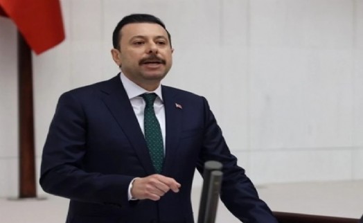 AK Partili Kaya Büyükşehir ve İZSU'ya yüklendi: Beceriksizlikte nam saldılar!