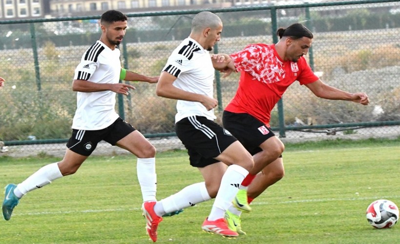 Altay kampta Balıkesirspor'a yenildi