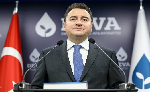 Babacan'dan KKM tepkisi: Uygulamadan geriye ödenen faizler ve karşılıksız basılan paralar kaldı