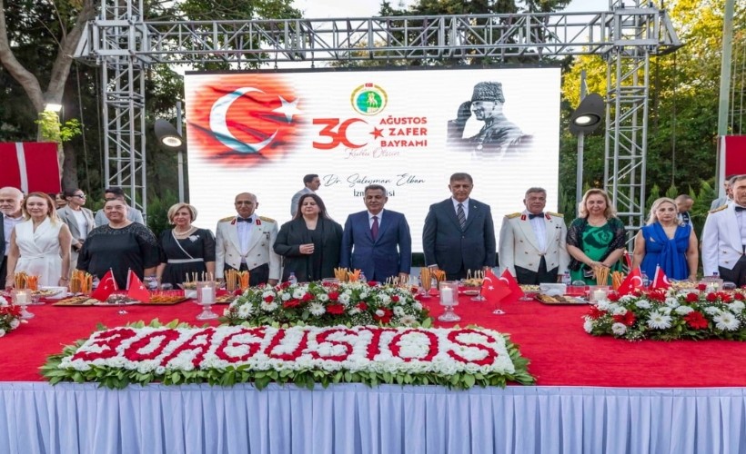 İzmir'de 30 Ağustos Zafer Bayramı resepsiyonu