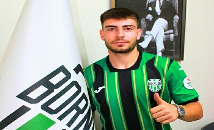Bornova 1877'den sol bek transferi