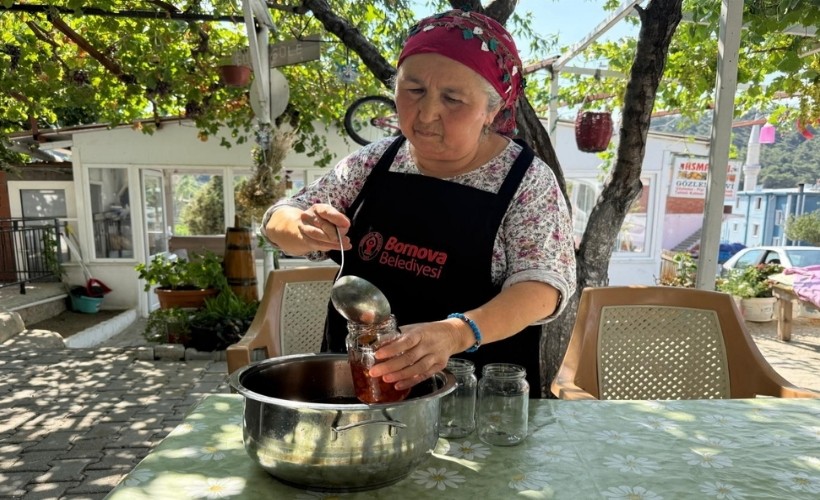 Bornova'da üretici ve kadın emeğine destek