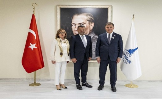 Bosna Hersek heyeti Başkan Tugay'ı ziyaret etti