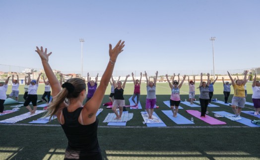 Bucalı kadınlardan yoga derslerine yoğun ilgi