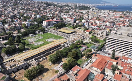 Büyükşehir'den Smyrna Antik Kenti'ne 'tarihi destek'