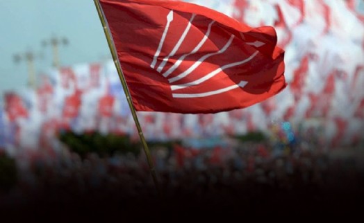 CHP Konak’ta delegeler Serkan Kalmaz’ın etrafında kenetlendi!