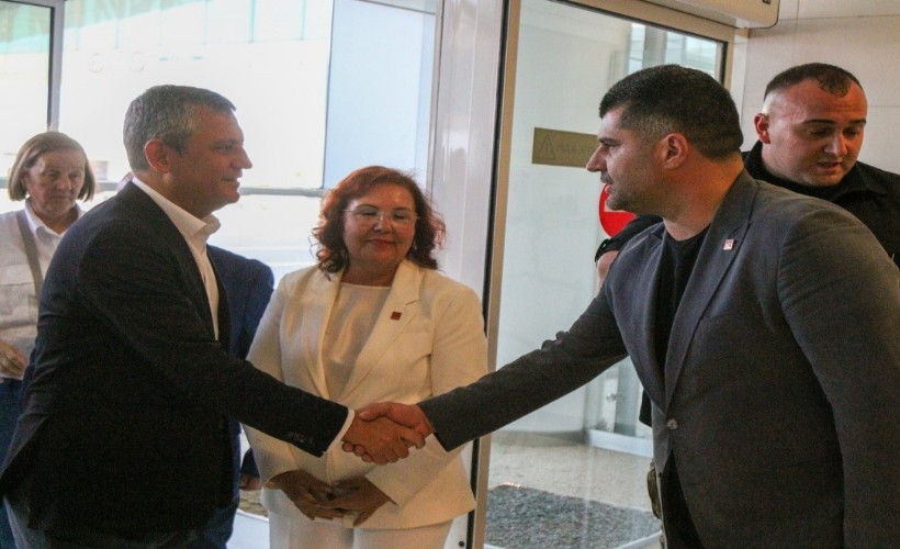 CHP lideri Özgür Özel İzmir'de!