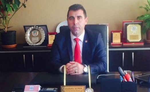 CHP'li Alper'den çarpıcı karar: 'Koltuklar gelir geçer, Cumhuriyet Halk Partisi kalır!'