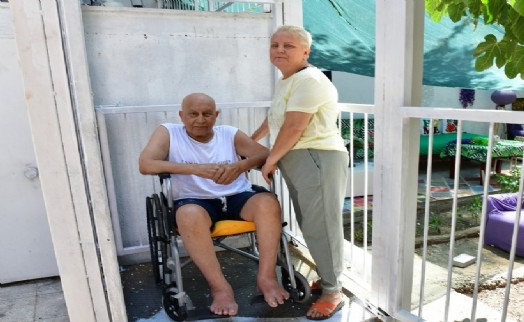 Çiğli Belediyesi'nden Mehmet Koçak'a hayat kolaylaştıran destek