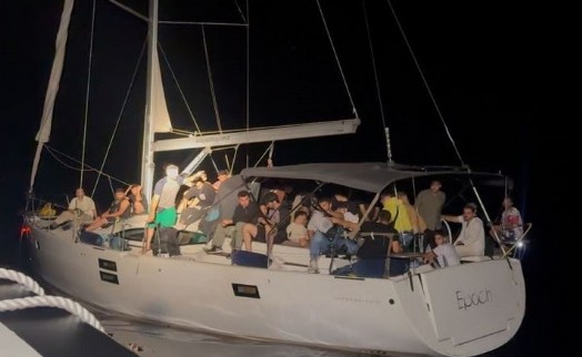 Datça'da 77 kaçak göçmen kurtarıldı