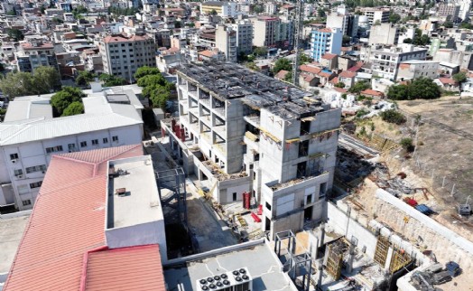 Eşrefpaşa Hastanesi inşaatı beşinci kata ulaştı