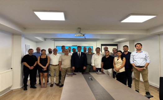 Grand Plaza ve İztarım'da imzalar atıldı