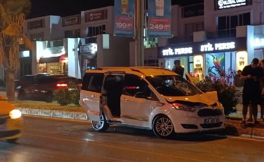 Hafif ticari aracın çarptığı kadın öldü