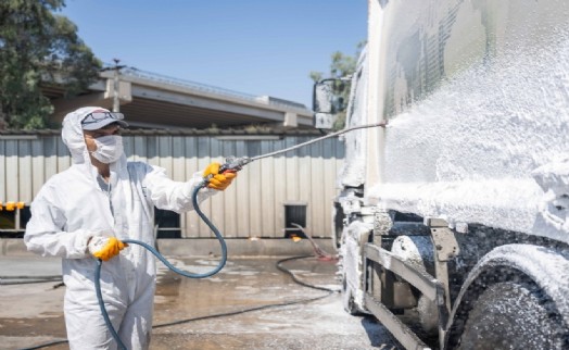 Bornova'da temizlik seferberliği: Her gün iki mahallede derinlemesine çalışma