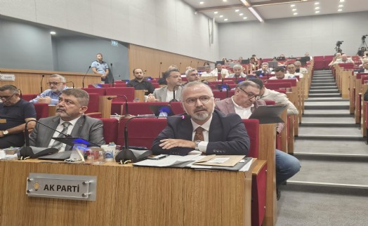 İZBAN'ın '90 dakikadan çıkarılmasına AK Partili Yıldız'dan sert tepki!