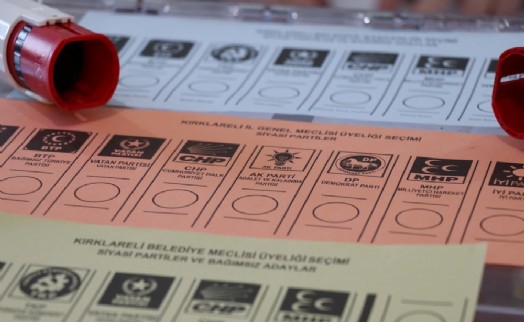 İşte partilerin karnesi: 16 anketin ortalaması belli oldu
