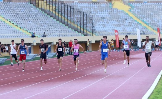 İzmir'de atletizm heyecanı
