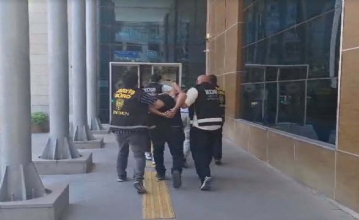 İzmir'de oto galeriye patlayıcıyla saldırı: 3 şüpheli tutuklandı