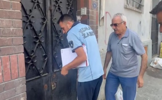 İzmir'deki Kürtçe eğitim veren derneğe mühüre CHP'den tepki