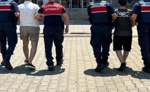 İzmir'de jandarmadan 1,5 aydaki uyuşturucu operasyonlarında 38 tutuklama
