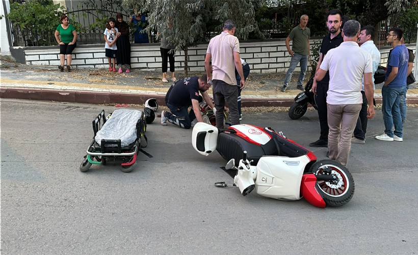Kaldırıma çarpan motosikletin sürücüsü ağır yaralandı