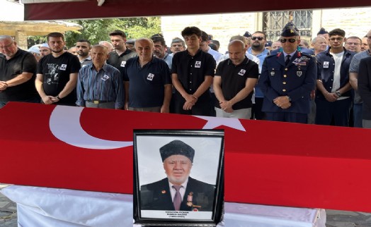 Kıbrıs Gazisi Özkan, askeri törenle toprağa verildi